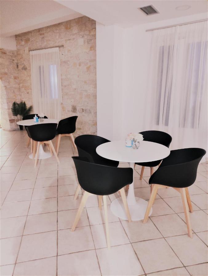 פארוס Alkyon Hotel מראה חיצוני תמונה