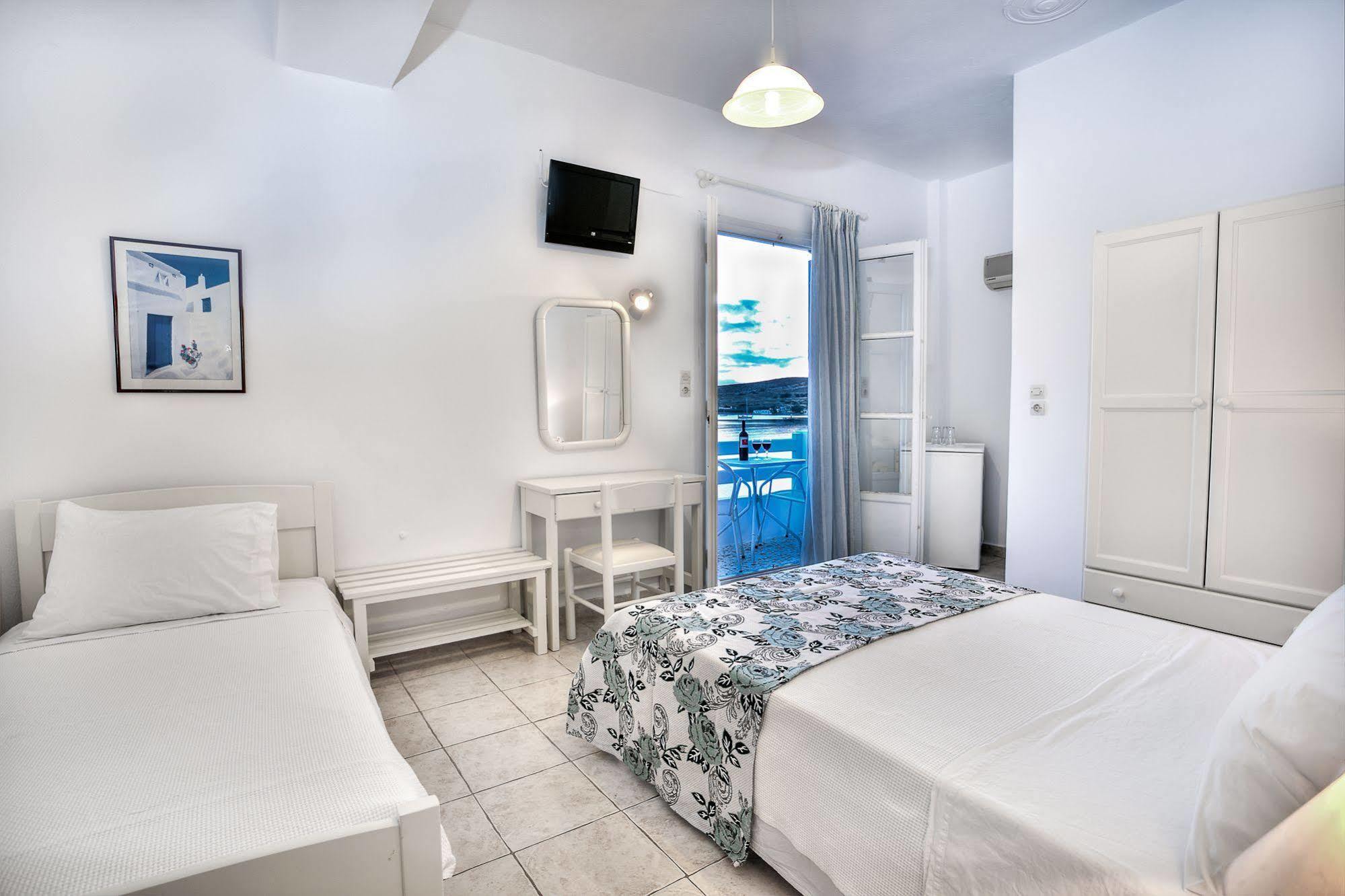 פארוס Alkyon Hotel מראה חיצוני תמונה